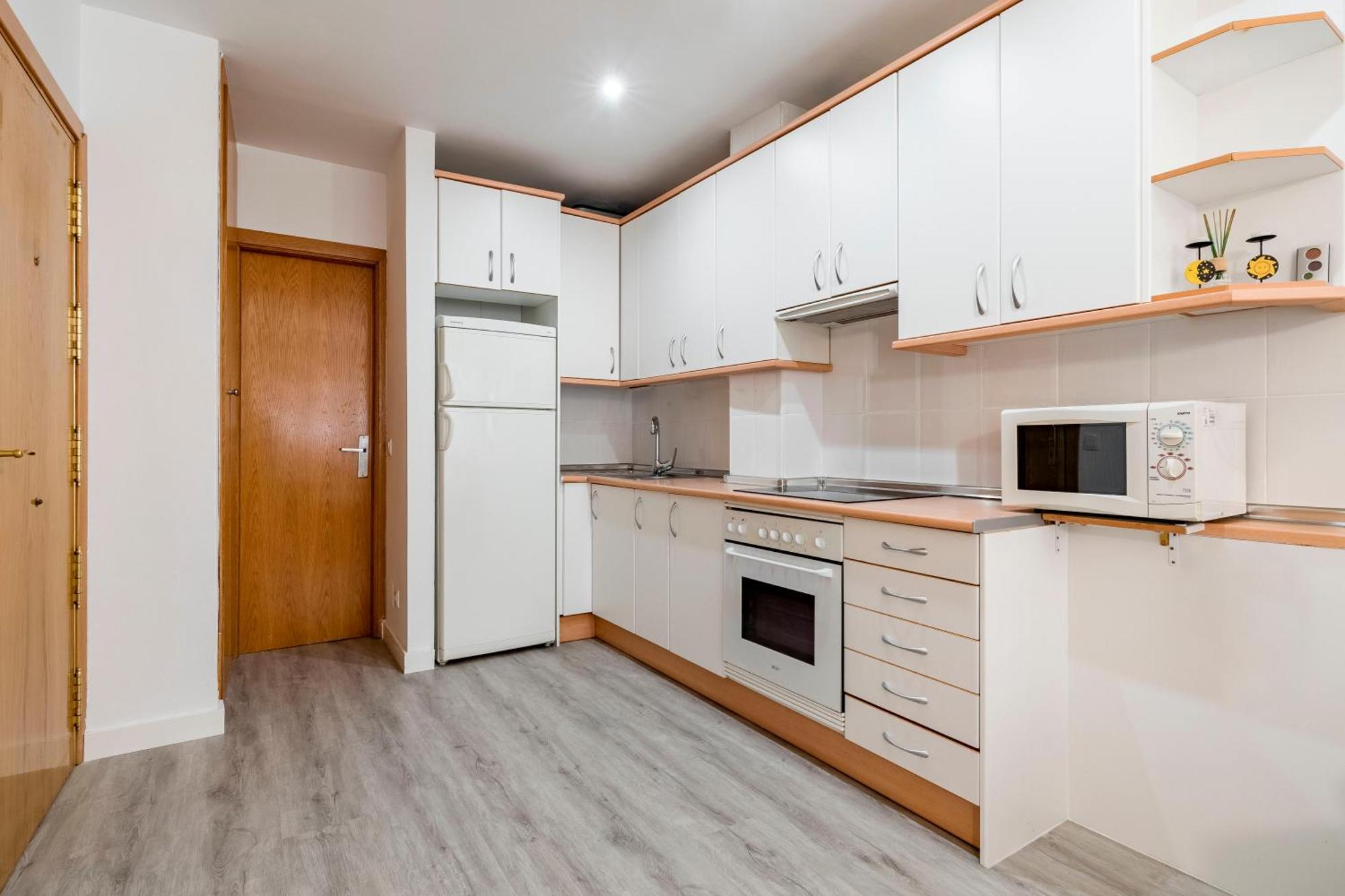 Charming Studio Avenida America Madrid Exterior foto